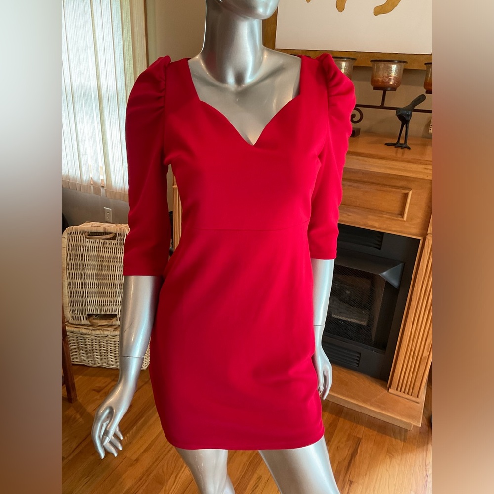 Fire Red Sweetheart Neckline Wiggle Mini Dress